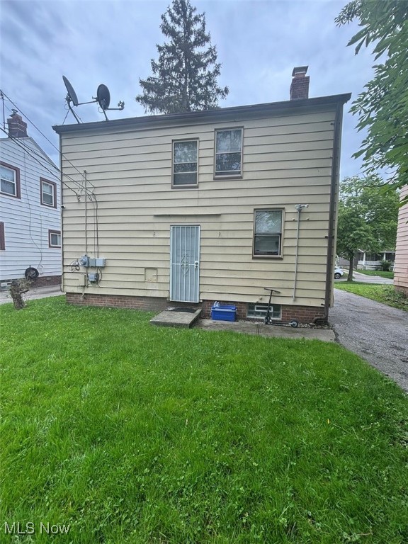 5536 Dalewood Avenue, Maple Heights, Ohio image 3