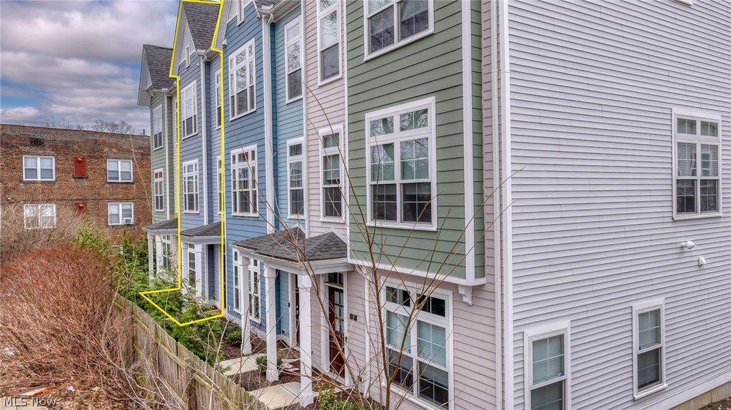 Photo of 12023 Ashbury Avenue, Cleveland, OH 44128 (MLS # 5194871)