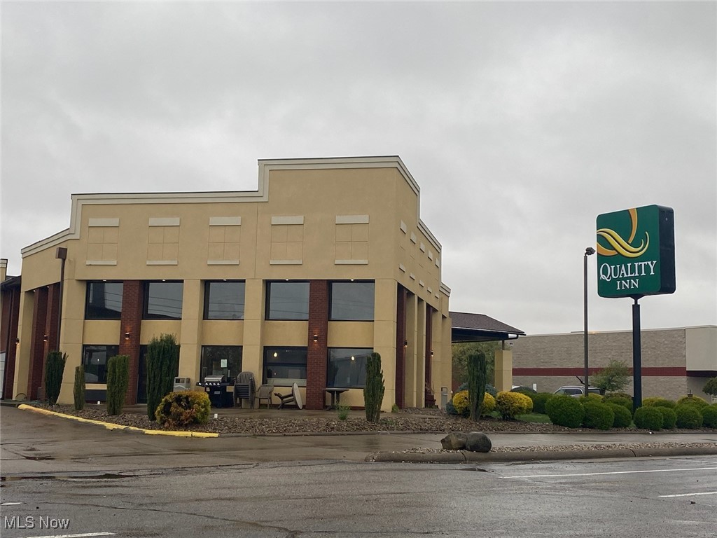 Prime Hospitality Investment – 76-Unit Hotel in the Heart of Parkersburg/Vienna
Exceptional opportunity to own a 76-unit hotel located at 401 37th Street in the thriving Parkersburg/Vienna corridor. This well-positioned property offers unmatched accessibility to local restaurants, shopping centers, entertainment venues, nightlife, and numerous demand generators, making it an ideal choice for both leisure and business travelers.
Located adjacent to the Grand Central Mall, the hotel benefits from consistent year-round traffic. Guests enjoy convenient amenities including an indoor pool and solarium, adding value and appeal to the stay experience.
Whether you’re an experienced investor or new to the hospitality space, this is a rare chance to acquire a high-visibility property in one of the area's most desirable locations. Strong local market fundamentals and excellent positioning make this a compelling investment.
Contact us today for more details or to schedule a private tour
