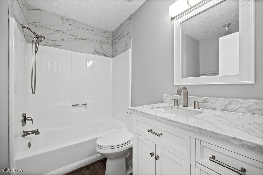 950 Wadsworth Road #E, Medina, Ohio image 18