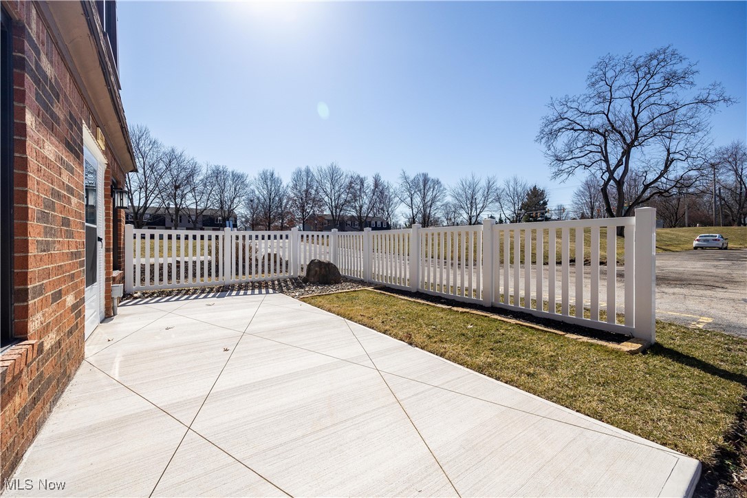 950 Wadsworth Road #E, Medina, Ohio image 33