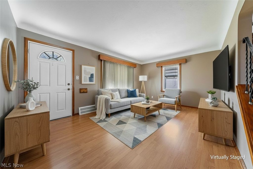 Photo of 2606 Russell Avenue, Parma, OH 44134 (MLS # 5189613)