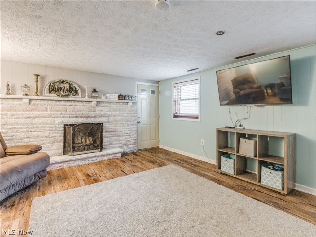 Holly Hills - Residential