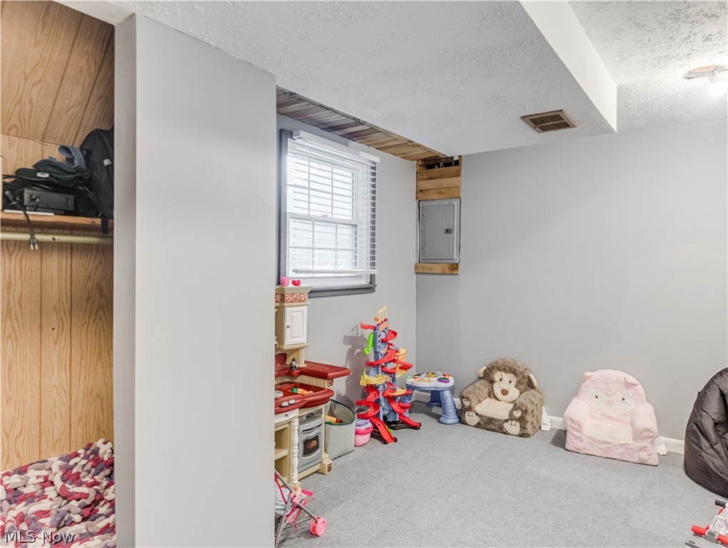 Holly Hills - Residential