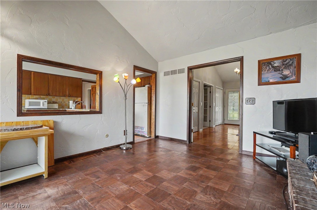Short Hills Estates - Residential