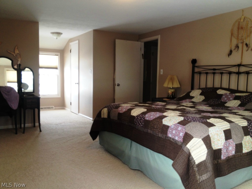 Richmond Park Cos Mdw Wood - Residential