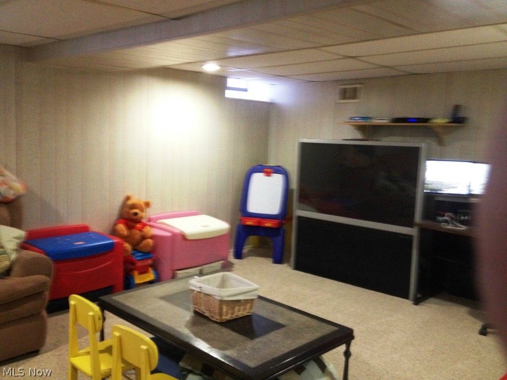 Richmond Park Cos Mdw Wood - Residential