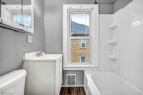 Tiny photo for 1829 E 33rd Street, Lorain, OH 44055 (MLS # 5188101)