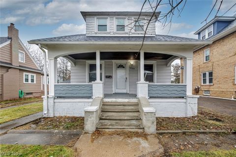 Tiny photo for 1829 E 33rd Street, Lorain, OH 44055 (MLS # 5188101)