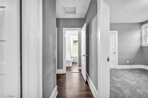 Tiny photo for 1829 E 33rd Street, Lorain, OH 44055 (MLS # 5188101)