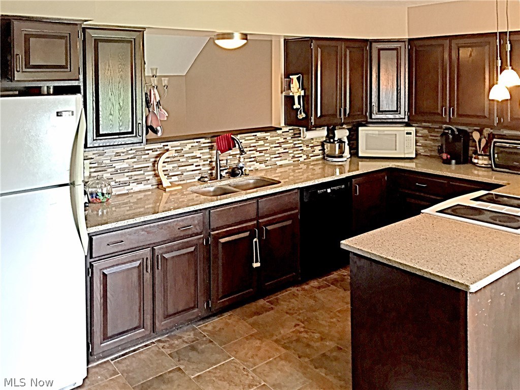 Wyoga Lake Park - Residential Lease