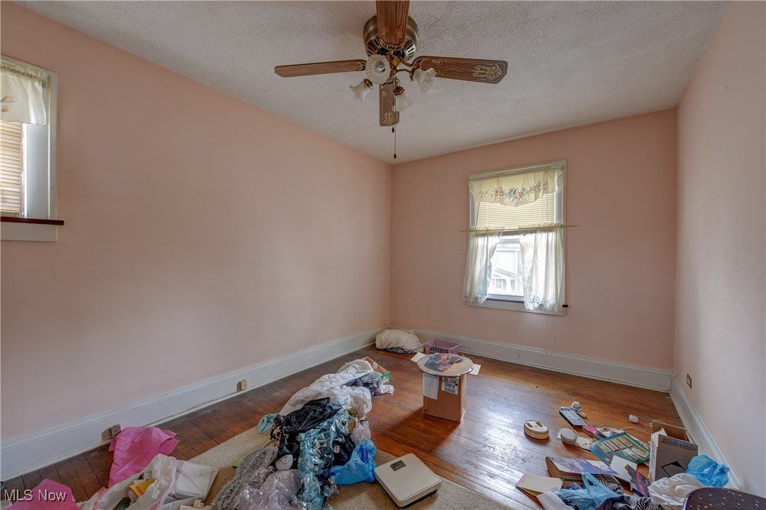 Lakewood, Ohio 44107, United States, 3 Bedrooms Bedrooms, ,1 BathroomBathrooms,Residential,Active,245368