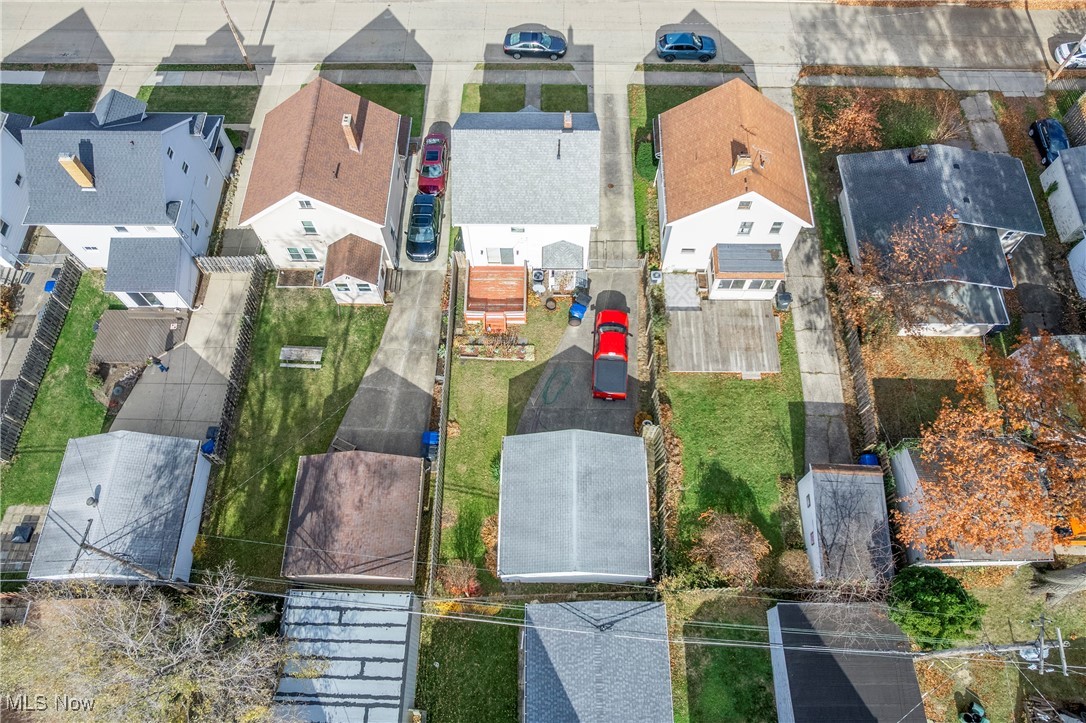 Lakewood, Ohio 44107, United States, 3 Bedrooms Bedrooms, ,1 BathroomBathrooms,Residential,Active,245368