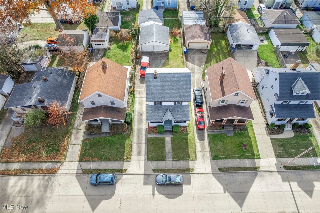 Lakewood, Ohio 44107, United States, 3 Bedrooms Bedrooms, ,1 BathroomBathrooms,Residential,Active,245368