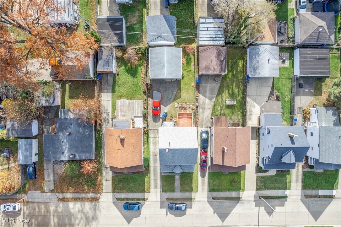 Lakewood, Ohio 44107, United States, 3 Bedrooms Bedrooms, ,1 BathroomBathrooms,Residential,Active,245368