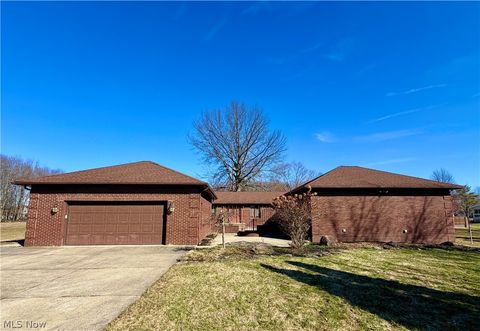 15689 Prospect Road, Strongsville, OH 44149 - #: 5185985