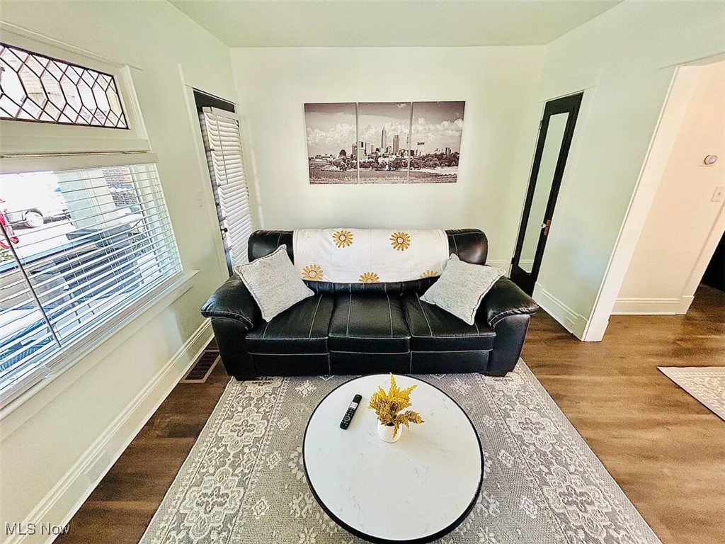Urban Realty Companys - Residential Income