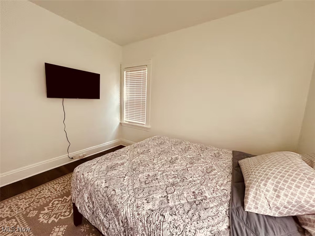 Urban Realty Companys - Residential Income