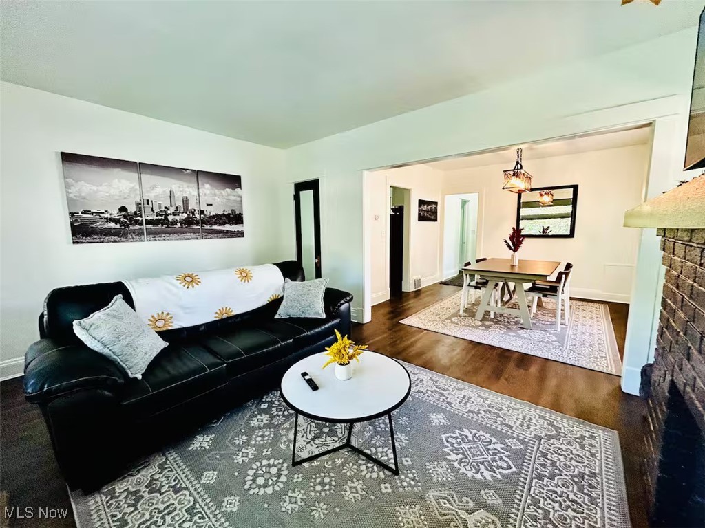 Urban Realty Companys - Residential Income