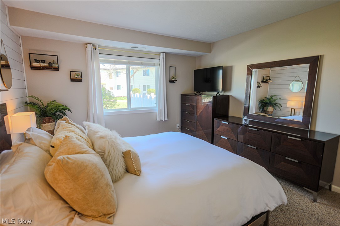 Portage Pointe - Residential