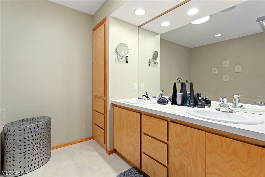 Ridgefield Homes Sub - Residential