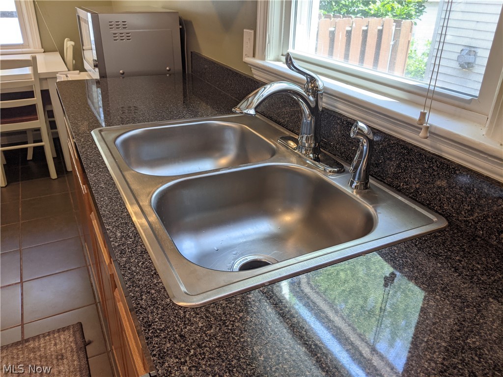 May-Fields/Belvoir Blvd S - Residential