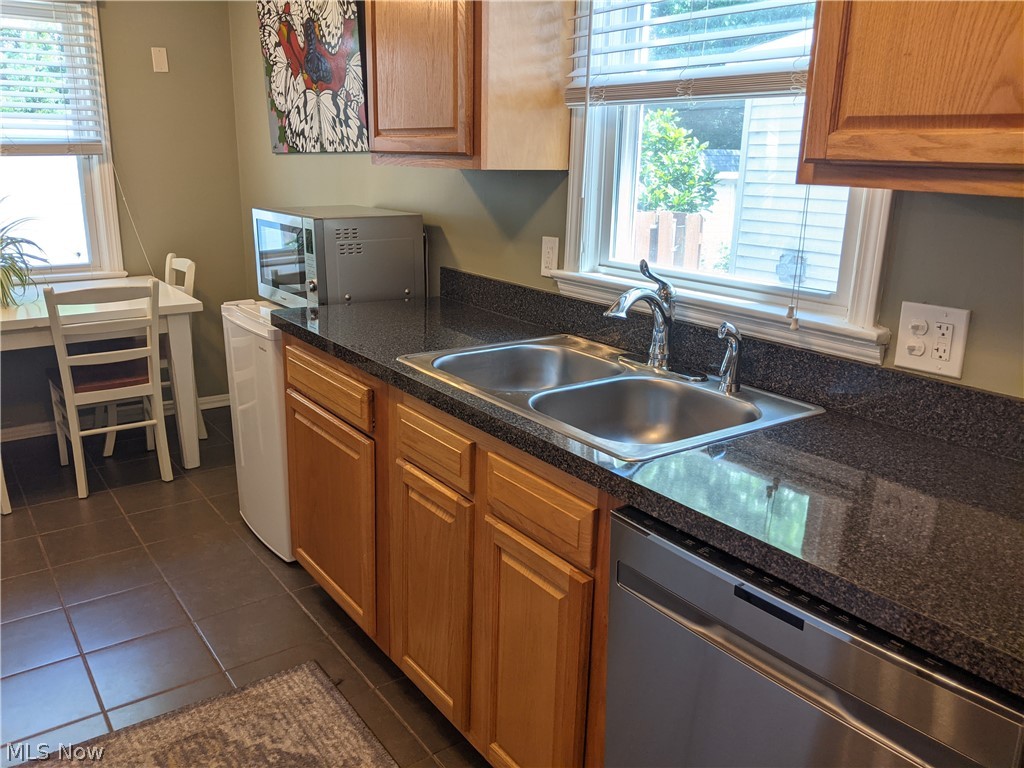 May-Fields/Belvoir Blvd S - Residential