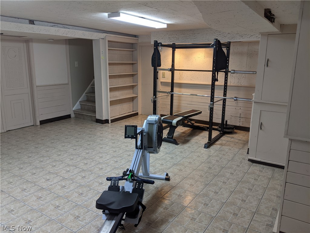 May-Fields/Belvoir Blvd S - Residential