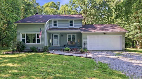 Homes For Sale - 37933 Longs Crossing Road<br/> Leetonia, OH 44431