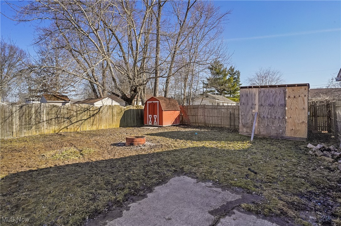 17633 Beach Lane, Lake Milton, Ohio image 35