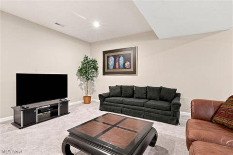 Tiny photo for 670 Shinnecock Lane, Aurora, OH 44202 (MLS # 5237958)