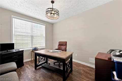 Tiny photo for 670 Shinnecock Lane, Aurora, OH 44202 (MLS # 5237958)
