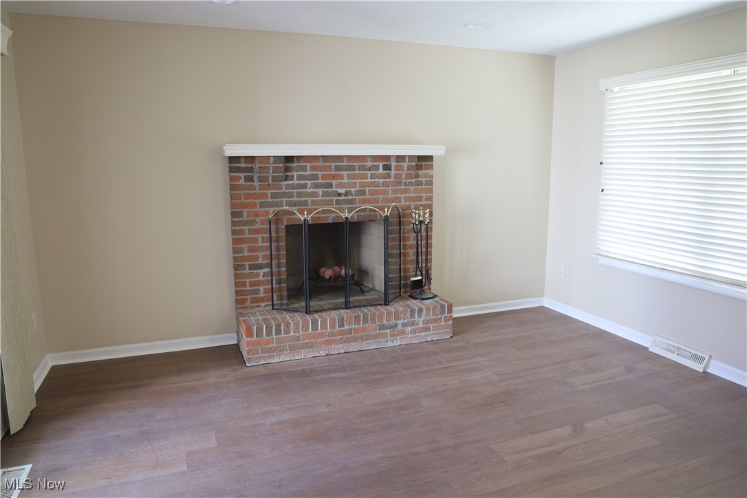 1949 E 83rd Street, Cleveland, Ohio image 15