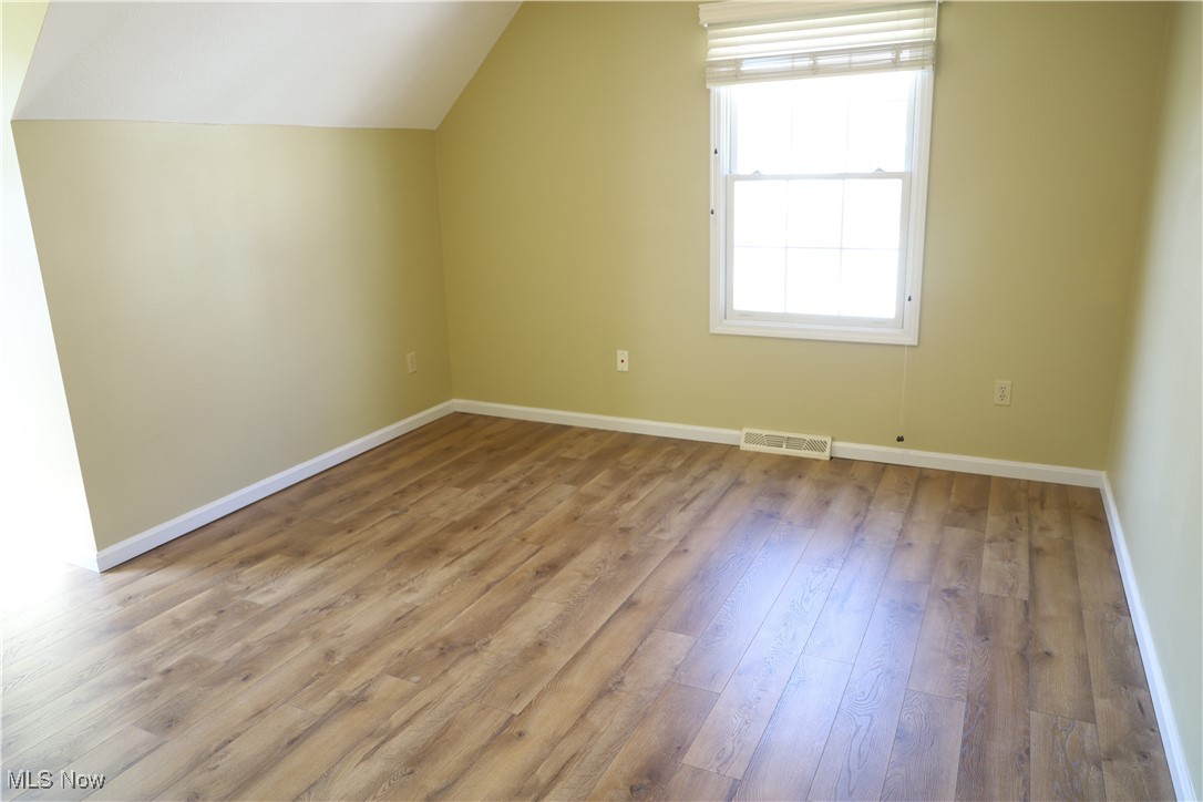 1949 E 83rd Street, Cleveland, Ohio image 37