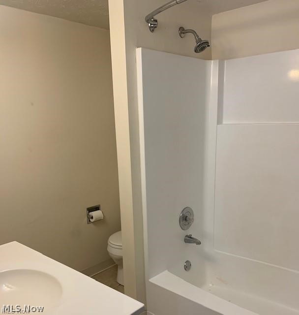 Ridgeglen Condo - Residential