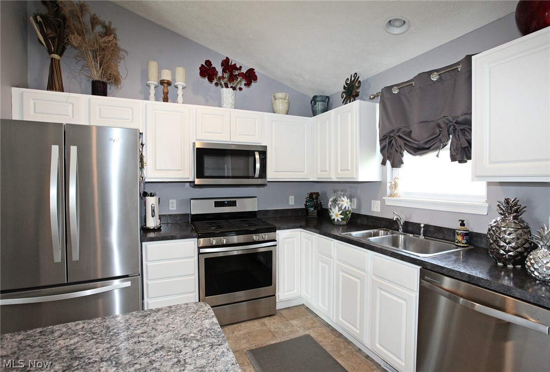 Meadow Lakes Sub - Residential