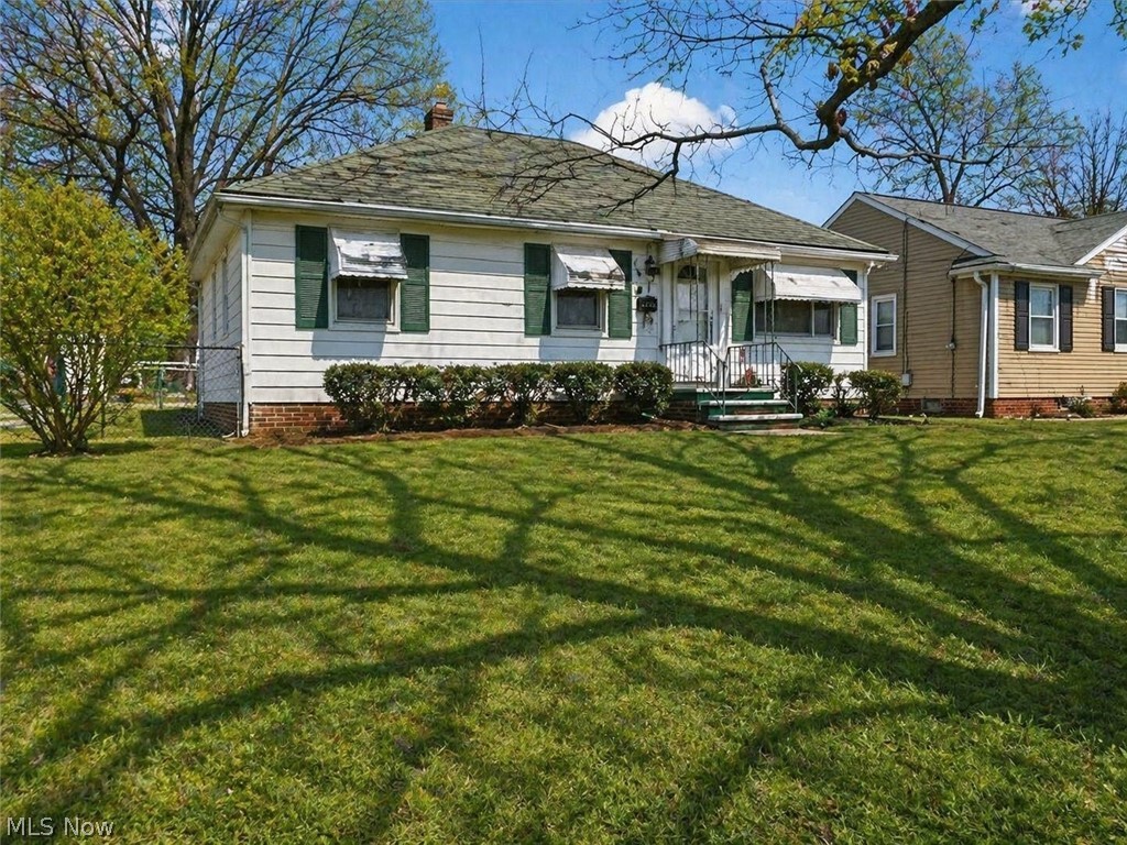 Joseph S Van De Boes Greenhur - Residential