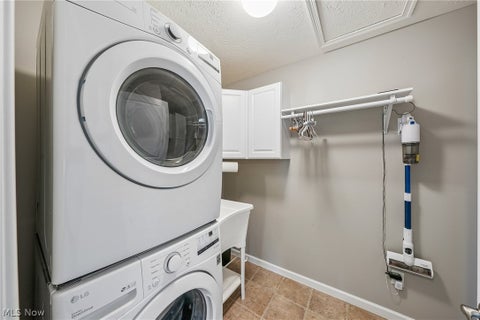 Tiny photo for 229 Brixton Way, Wadsworth, OH 44281 (MLS # 5256878)