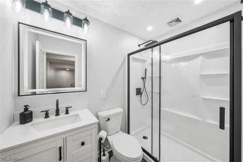 Tiny photo for 229 Brixton Way, Wadsworth, OH 44281 (MLS # 5256878)