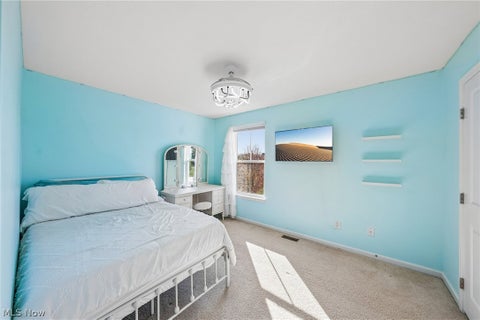 Tiny photo for 229 Brixton Way, Wadsworth, OH 44281 (MLS # 5256878)