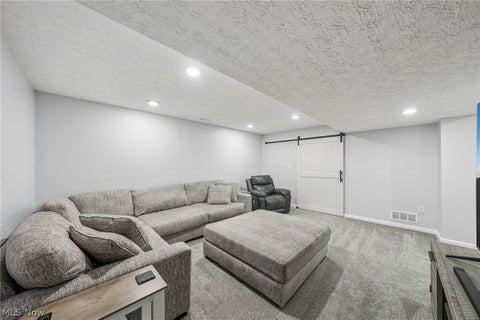 Tiny photo for 229 Brixton Way, Wadsworth, OH 44281 (MLS # 5256878)