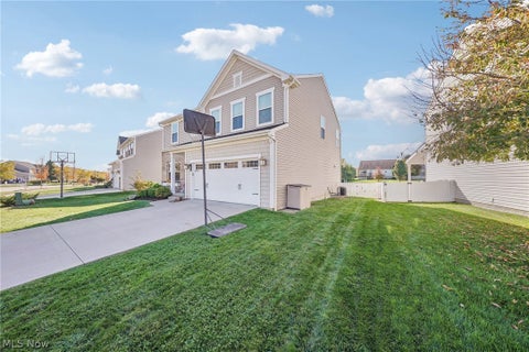 Tiny photo for 229 Brixton Way, Wadsworth, OH 44281 (MLS # 5256878)
