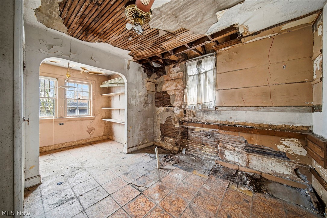 Ridgewood 10 - Residential