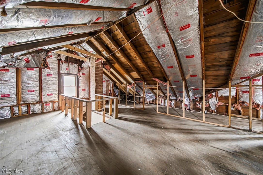 Ridgewood 10 - Residential