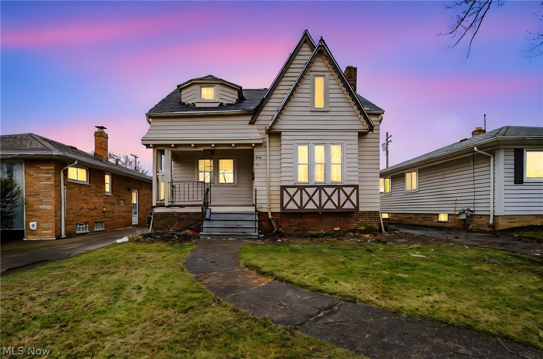 Ridgewood 10 - Residential