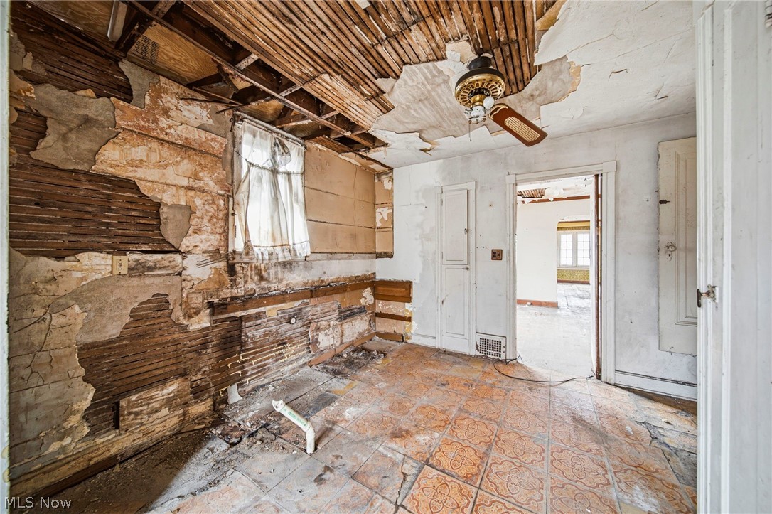 Ridgewood 10 - Residential