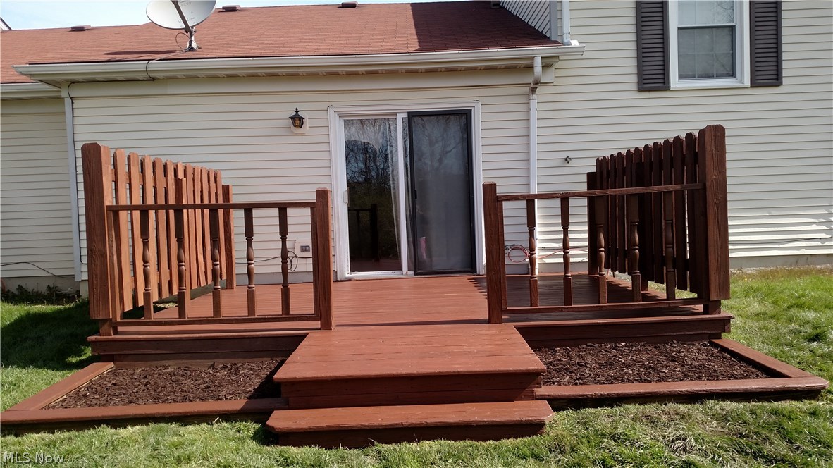 Creekside Condominiums - Residential