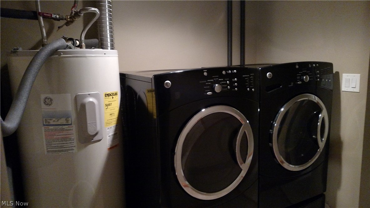 Creekside Condominiums - Residential