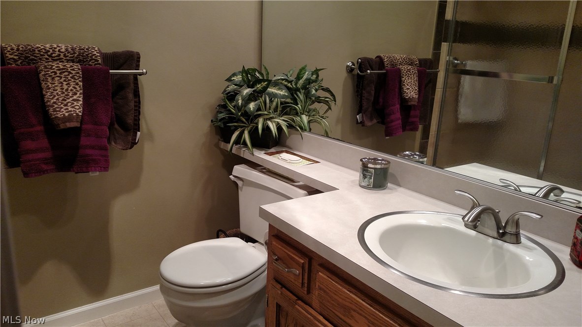 Creekside Condominiums - Residential