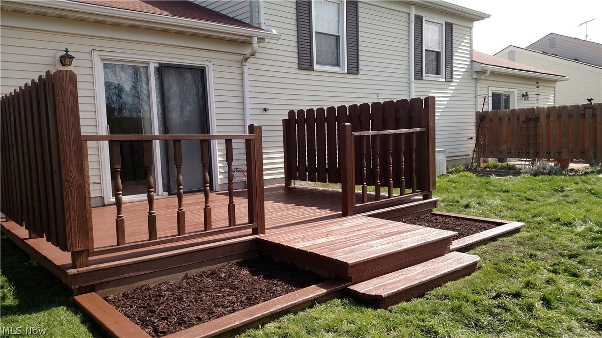 Creekside Condominiums - Residential